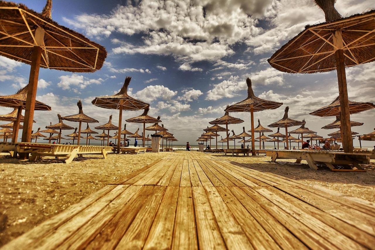 Mario Apartamente - Romantic Mamaia Exterior photo