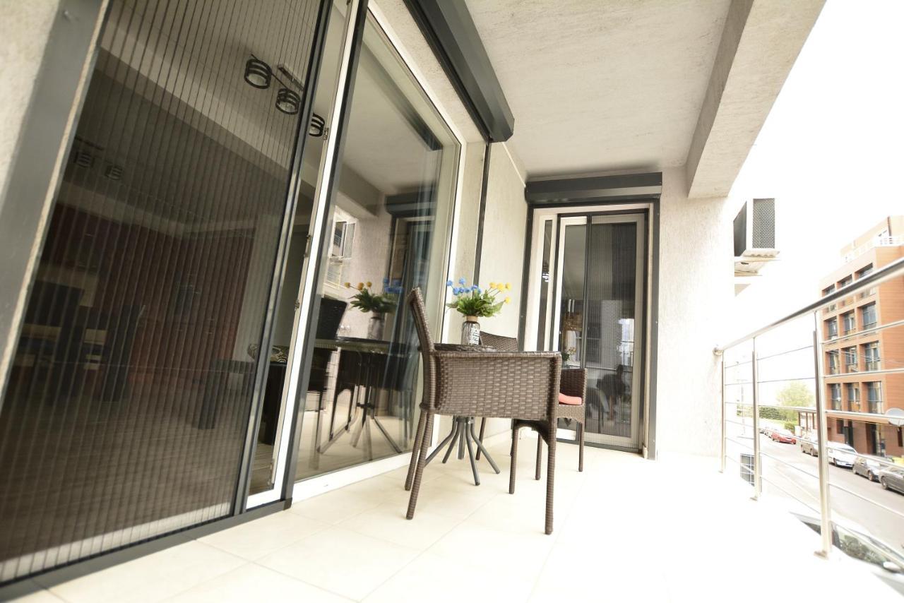 Mario Apartamente - Romantic Mamaia Exterior photo
